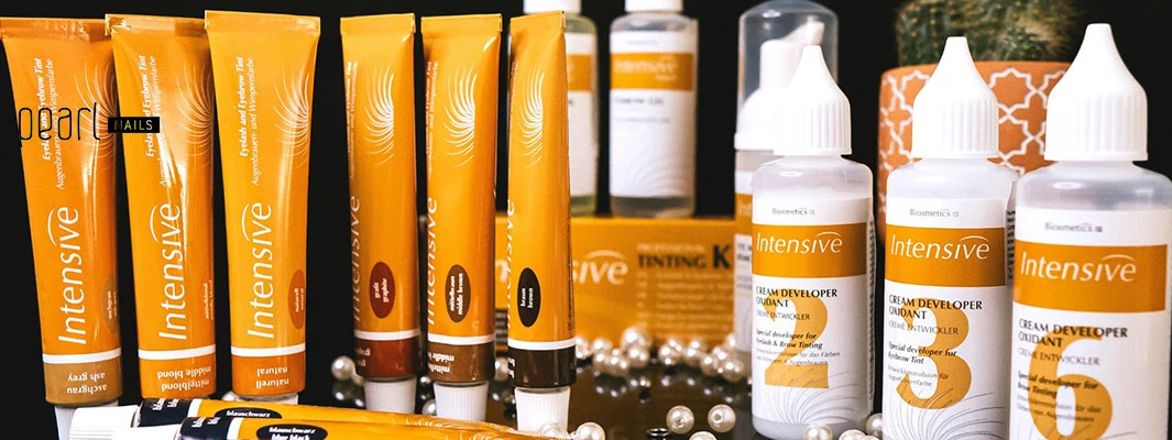 Vopsirea Genelor și Sprâncenelor Acasă: Un Ghid Complet cu Produsele Intensive EyePearl