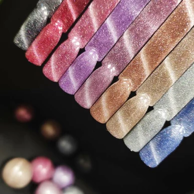 Ojă semipermanentă Cat Eye Disco Mov Gel Lac Pearl Nails 7 ml 726