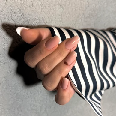 Bază Rubber Gummy Pearl Nails Gold Nude 15 ml